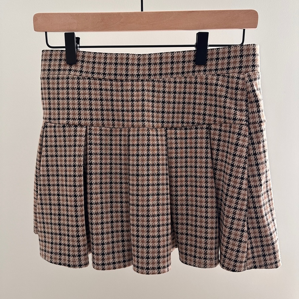 American Eagle Outfitters Tan and Black Plaid Mini Skirt